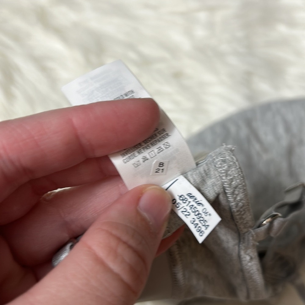 Gray Satin-Trim Bralette with Adjustable Straps - Picture 8 of 12